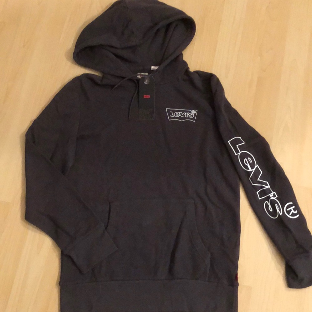 Levi’s - Hoodie 🧥
